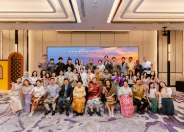 Twilight in Thailand – Pre Clinical Orientation Ceremony